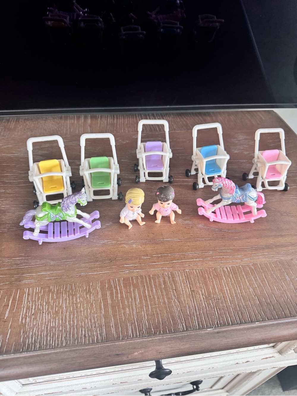 Vintage Tyco Quints Quintuplets 9 Pc Accessory Lot Strollers Dolls Horses